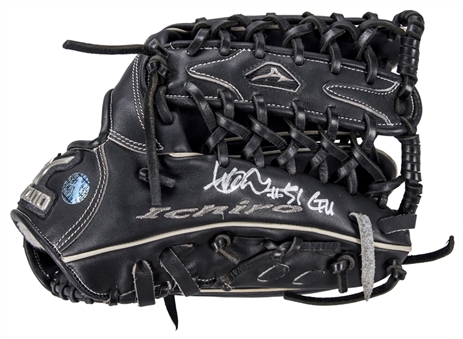 Ichiro Suzuki Game Used and Signed Mizuno Fielders Glove (Ichiro LOA)